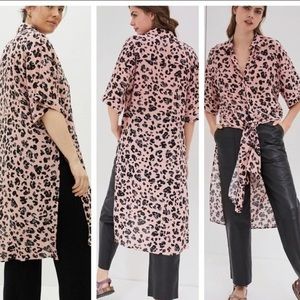 Anthropology, Maeve, leopard duster
